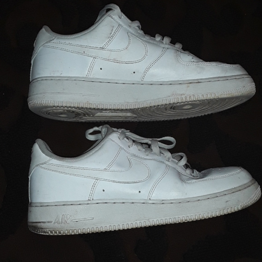 Sold on another website - Picture 2 of 4